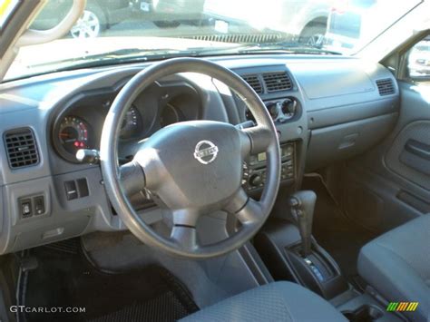 2002 Nissan Xterra XE V6 interior Photo #42348389 | GTCarLot.com