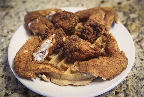 READERS CHOICE Which Restaurant Has The Best Fried Chicken In Palm