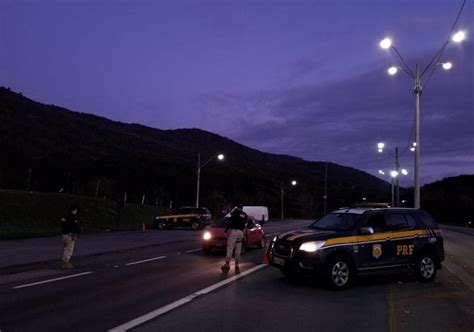 Motoristas Embriagados S O Flagrados Pela Prf Entre Sexta E S Bado