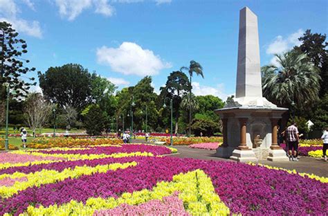 Toowoomba Carnival of Flowers - Belbaker Bus Charter