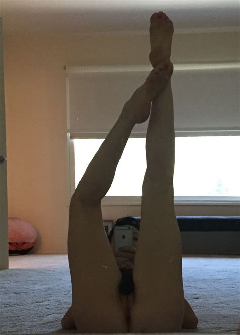 Rose McGowan Nude Pics Page