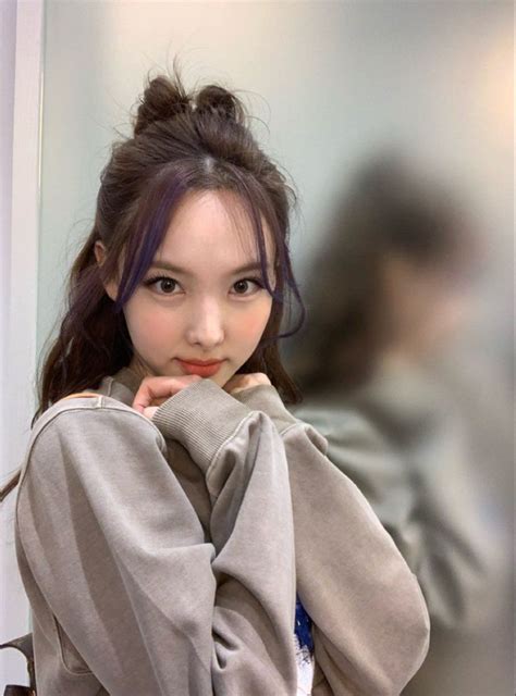 Pin By Alajlanyara On Nayeon Twice Beauty