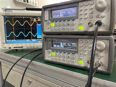 Agilent Keysight 33220A Function / Arbitrary Waveform Generator ...