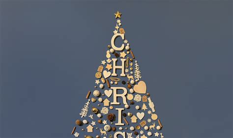 Come Realizzare L Albero Di Natale Da Parete CasaFacile