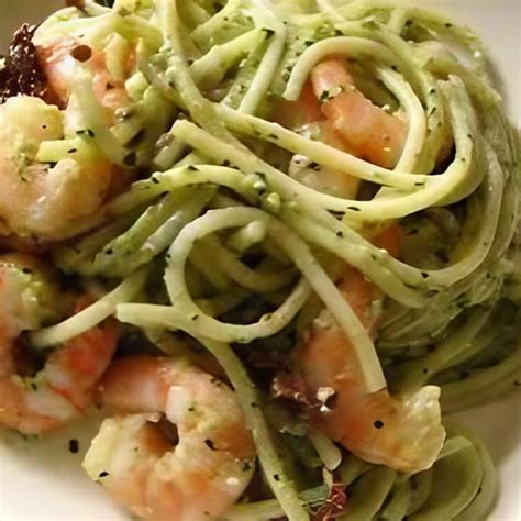 Spaghetti Met Groene Pesto En Knoflookgarnalen Jumbo