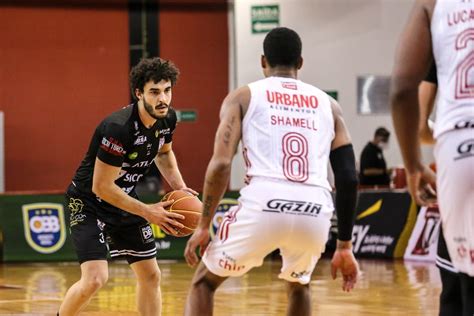 Gabriel Servelin Renova O Pato Basquete Pato Basquete