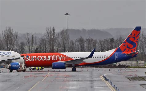 Sun Country B737 8kn Now With New Reg N832sy At Shannon 15 Flickr