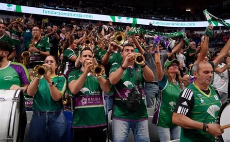 Unicaja Baloncesto La Charanga De Los Mihitas Cumple A Os Diario Sur