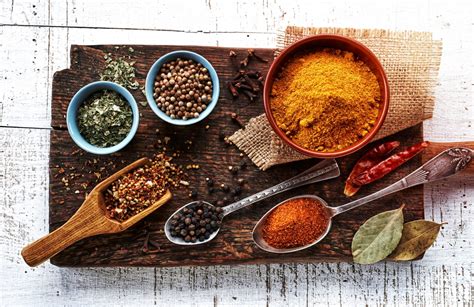 8 Simple Homemade Seasoning Mix Blends (Better Than Store-Bought) - FitOn