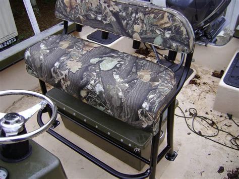 Leaning Post With Camouflage Cushion Powder Coated Aluminum