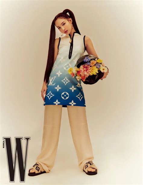 Twices Nayeon For W Korea Magazine April 2021 Issue Kpopping