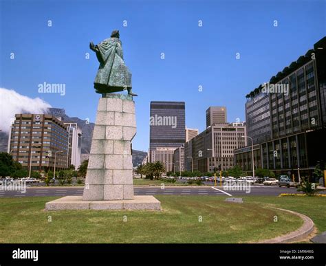 BARTHOLOMEW DIAZ Monument to the Portuguese explorer, the first ...