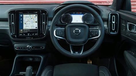 INTERIOR Volvo XC40 Heated Windscreen And Heated Rear Screen New Design