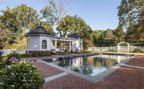 Colonial Revival Pool House | Vanderhorn Architects