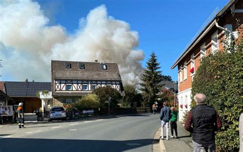 Scheune Im Kreis Bayreuth Mitten Im Ort In Flammen Euro