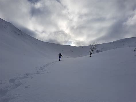 Salendo Verso Il Passo Della Traversa Fotos Hikr Org