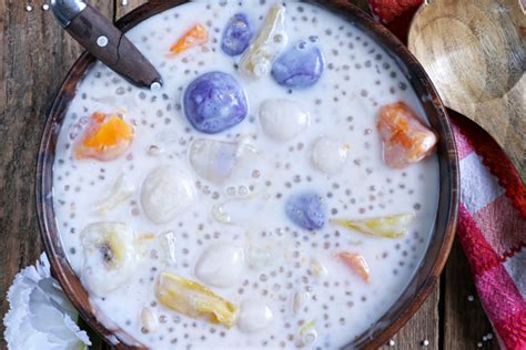 Ginataang Bilo Bilo Sticky Rice Balls In Coco Milk Foxy Folksy