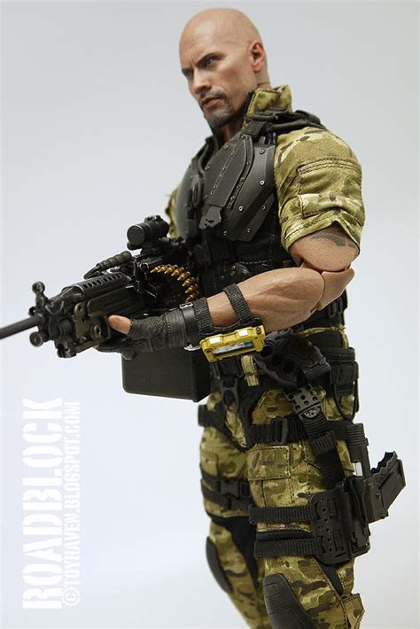 Toyhaven Review III Hot Toys G I Joe Retaliation 12 Inch Dwayne Johnson As Roadblock