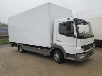 Mercedes Benz Atego 816 Möbelwagen mit 3 Sitzen und Klima Koffer LKW