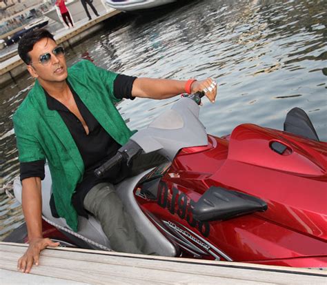 PIX: Akshay Kumar rides the jet ski in Dubai - Rediff.com Movies