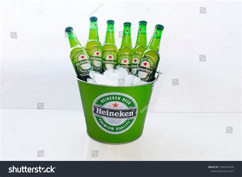 Categoría Heineken Bucket De Fotos E Imágenes Shutterstock