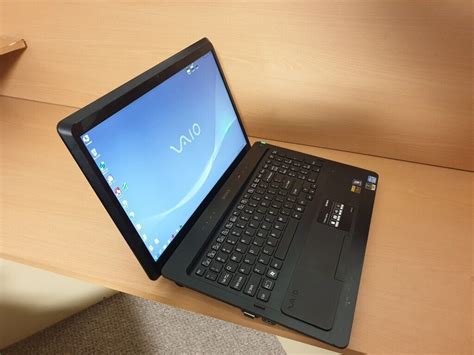 Laptop Sony Vaio PCG 81312L I7 2 70GHz 16 4 Full HD SSD128GB RAM