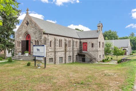 1469 Main St, Leominster, MA 01453 - 12,548sf Church Complex | LoopNet