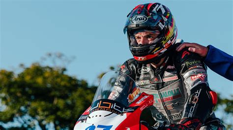 Isle Of Man Tt Raul Torras Martinez Dies After Crash In First