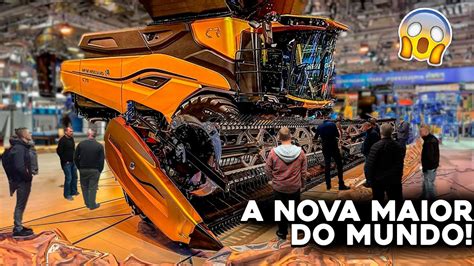 A Nova Maior Colheitadeira Futurista Do Mundo Cr New Holland Youtube