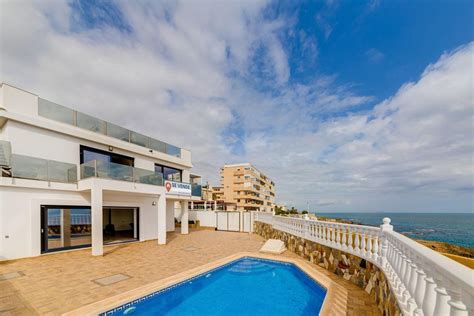 Villa Chalet De Lujo M En Venta Torrevieja Comunidad