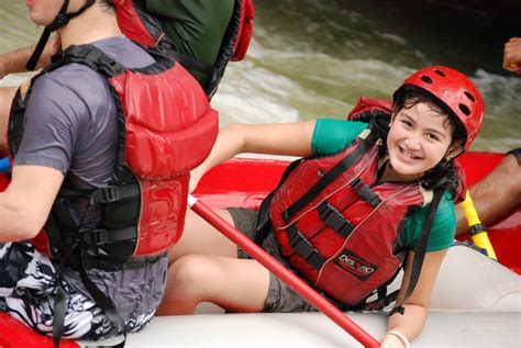 Costa Rica Río Balsa Halbtages Rafting Abenteuer GetYourGuide