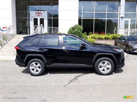 2020 Midnight Black Metallic Toyota RAV4 XLE AWD 139073586 Photo 32