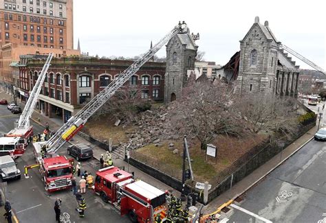 Historic Church Collapses In New London Connecticut 1 25 2024 No Know Deaths Or Injuries R