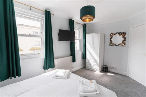 The Pier Hotel, Eastbourne | LateRooms.com