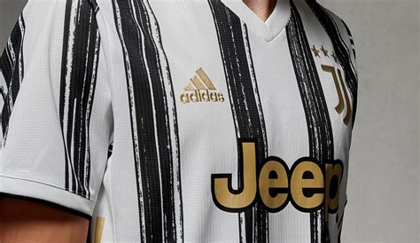 Camiseta Juventus Primera Equipaci N Versi N Jugador Lupon