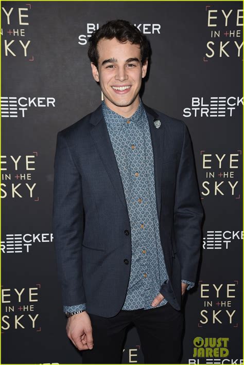 Aaron Paul & Helen Mirren Premiere 'Eye in the Sky' in NYC: Photo ...