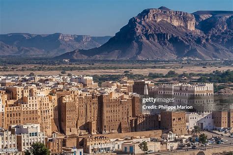 Adobe Mud Skyscrapers Of Shibam Yemen High-Res Stock Photo - Getty Images