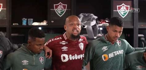 Felipe Melo Cobra E Samuel Xavier Brinca Em Bastidores Do Fluminense