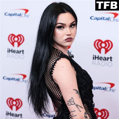 Maggie Lindemann Flaunts Her Sexy Legs Tits At The Iheartradio Music