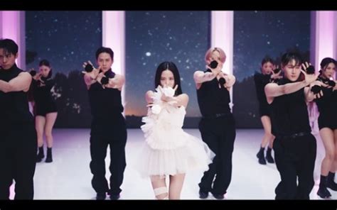 Blackpink Jisoo Prima Release Della Performance Di Flower Dance