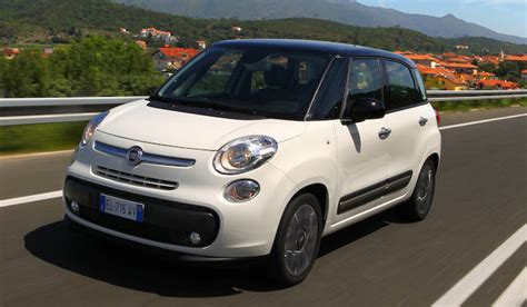 フィアット500の4ドア版「500l」登場｜fiat ギャラリー Web Magazine Openersウェブマガジン オウプナーズ