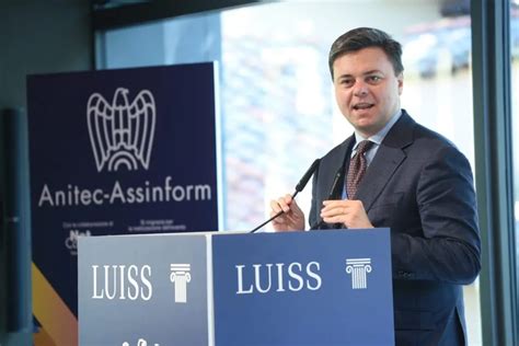 Dal Mimit 4 Miliardi Per Le Start Up Marco Gay Anitec Assinform Segnale Positivo Per Gli