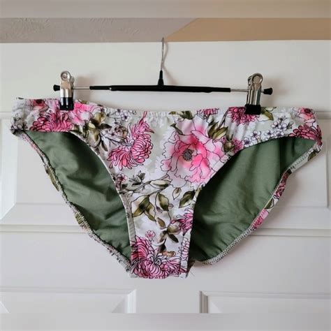 Mossimo Supply Co Swim Mossimo Pink Green Floral Bikini Bottoms Xl Poshmark