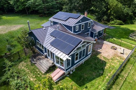 Standing Seam Metal Roof - Modern Farmhouse in Shelburne, VT | Roofing ...