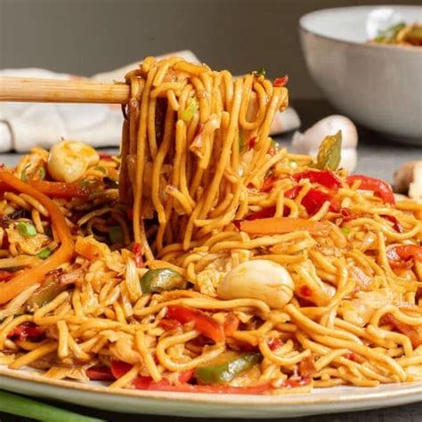Hakka Noodles Stir-Fry