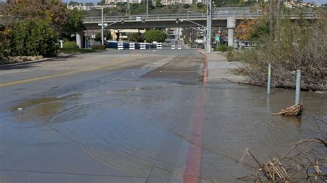 Viral Videos About California Floods Are Misinformation: Officials ...