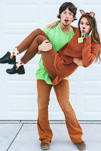 17 Diy Scooby Doo Costumes Best Scooby Doo Halloween Costume Ideas