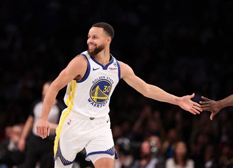 Nba勇士curry寫史上紀錄率隊贏球 K湯決勝期遭冷凍表明難以接受 Nba 籃球 運動視界 Sports Vision