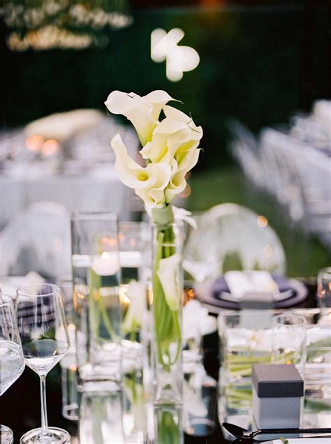 The Best Single-Variety Floral Wedding Centerpieces