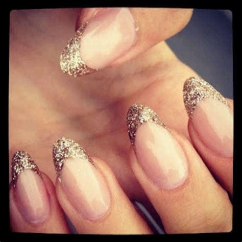 Almond Shape Nails Wglitter Tip Nails Designs I Wanna Do Pinterest